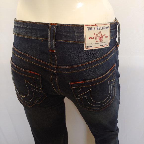 True Religion Jeans "Halle" size 27 Capri Y2k Dark Wash Preppy Travel Stre - Picture 5 of 16